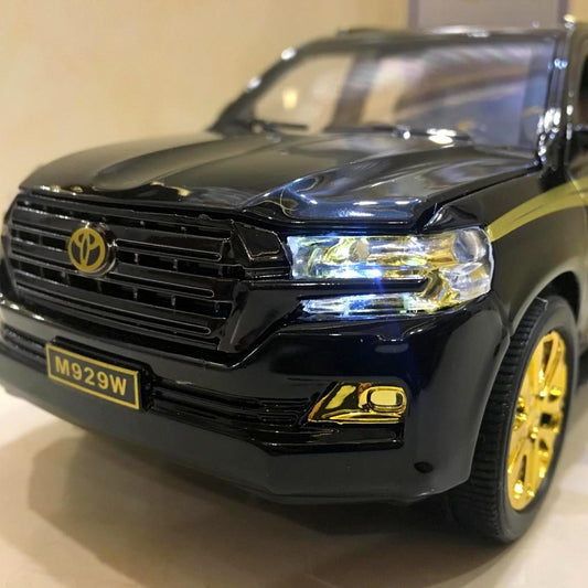 1:24 Scale Die-Cast V8 Land Cruiser - Facelift